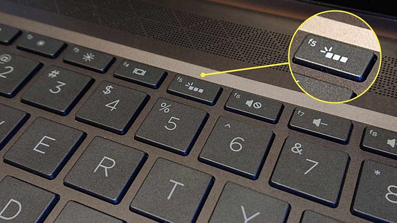 Bỏ túi 2 cách bật đèn bàn phím laptop Dell và những lý do không thể bật đèn bàn phím