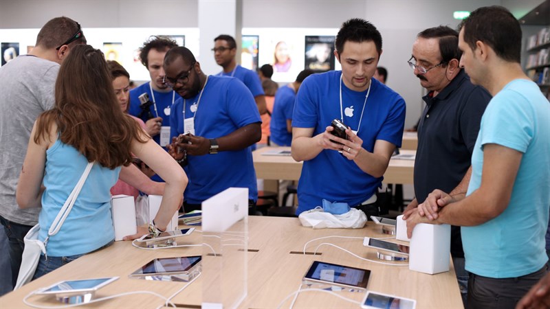 Apple ra mắt dịch vụ tư vấn bán hàng qua video call cho khách hàng mua online